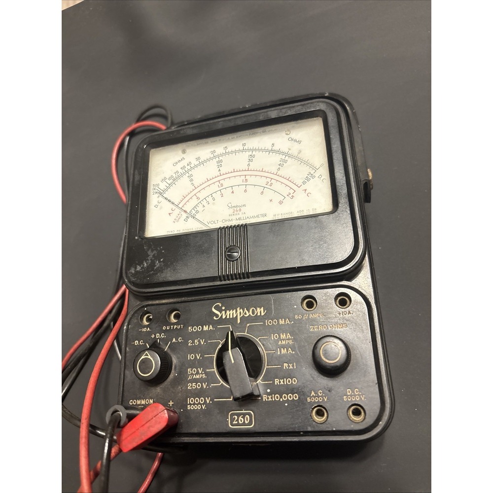 Simpson 260 Series 3A Analog Volt Ohm Milliammeter VOM Multimeter w/ Leads